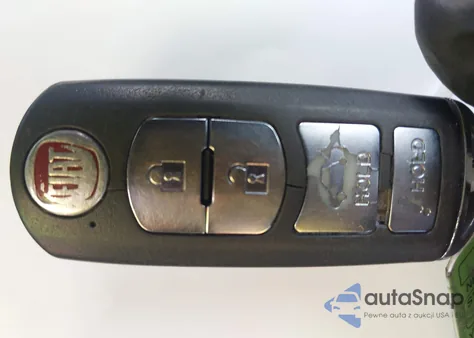 2017 Fiat 124 Spider Elaborazione Abarth z USA, uszkodzony, nr VIN JC1NFAEK5H0114346